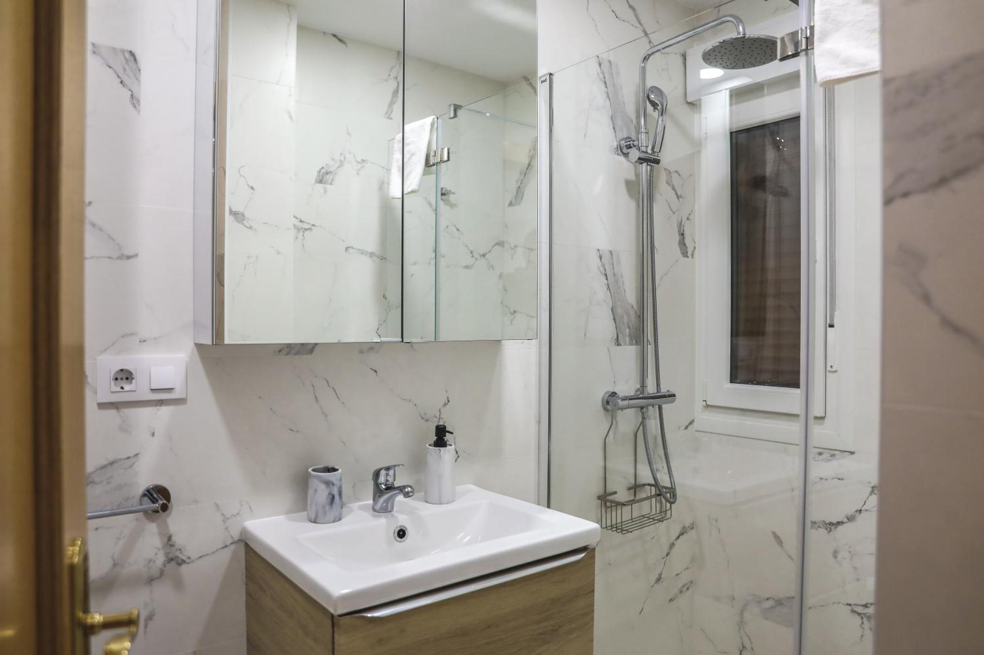 Apartamentos Sudestada 洛格罗尼奥 外观 照片